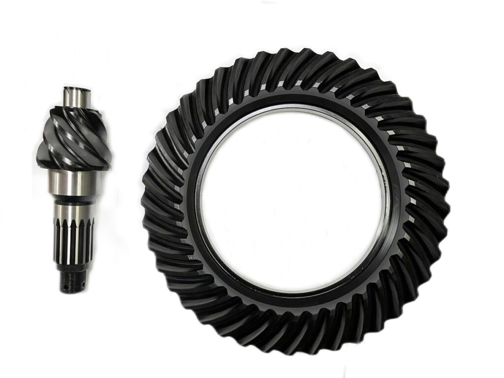 NISSAN Bevel Gear Set