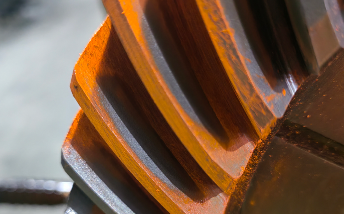 The Impact of Tooth Contact Patterning on the Service Life of Spiral Bevel Gears